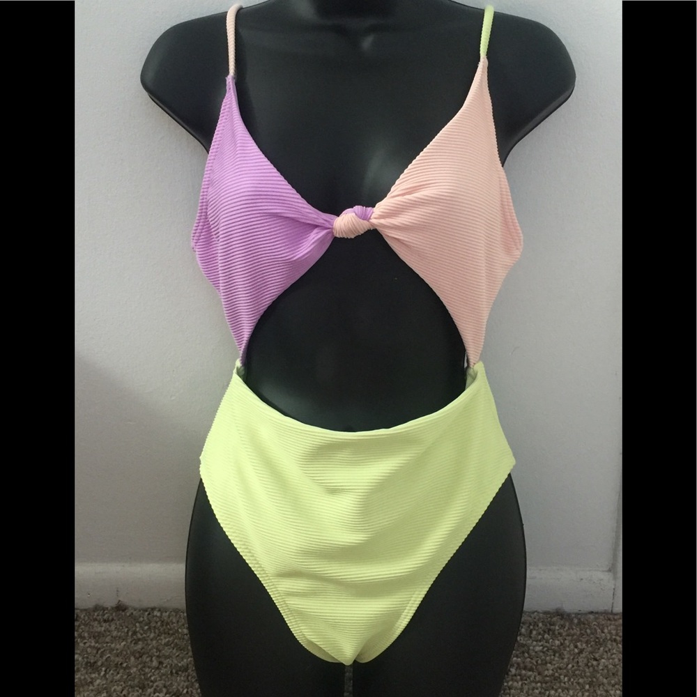 🏖Billabong Tanlines One Piece Swimsuit🏖